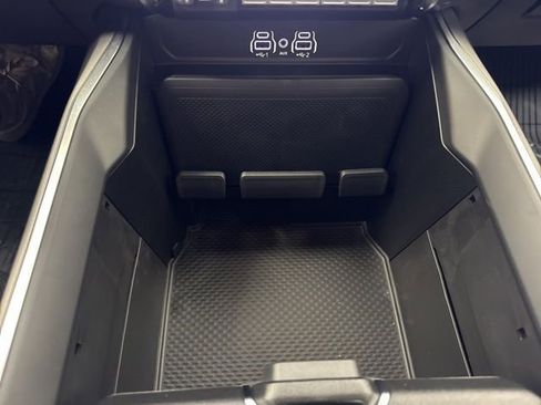 New 2026 RAM 3500 Big Horn AWD/4WD image 40