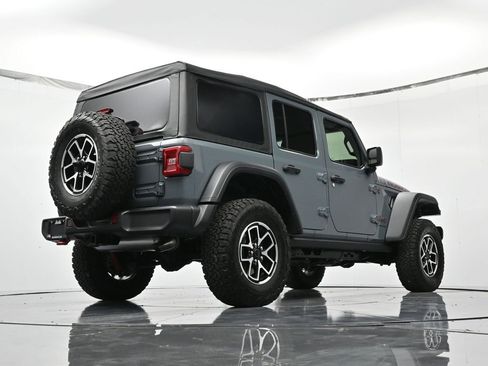 New 2026 Jeep Wrangler Unlimited Rubicon w/ Technology Group image 40