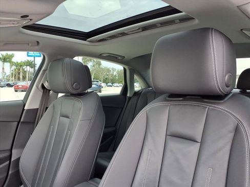 Used 2022 Audi A4 2.0T Premium Plus w/ Premium Plus Package image 19