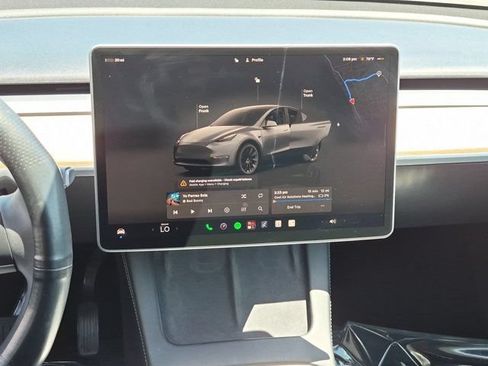 Used 2023 Tesla Model Y Long Range AWD/4WD image 24