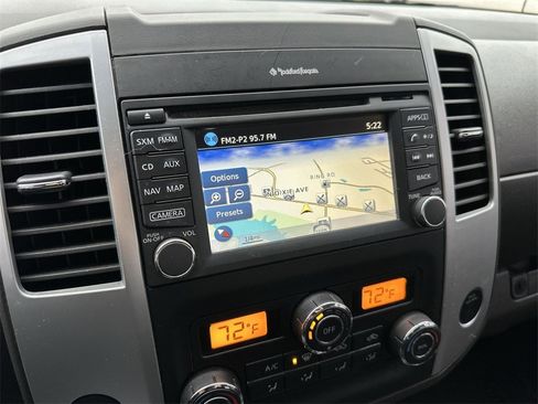 Used 2019 Nissan Frontier PRO-4X image 18