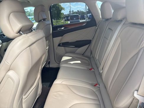 Used 2017 Lincoln MKC Select w/ Select Plus Package FWD image 26