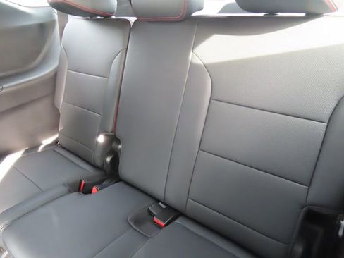 Used 2025 Chevrolet Traverse RS w/ LPO, Floor Liner Package image 41