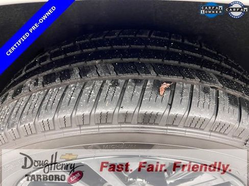 Certified 2024 Chevrolet Suburban High Country w/ Advanced Technology Package image 16