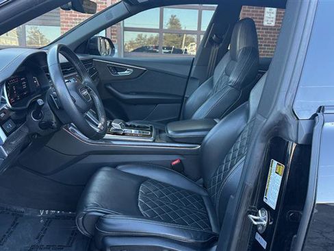 Used 2021 Audi SQ8 Premium Plus w/ SQ8 Black Optic Package image 32