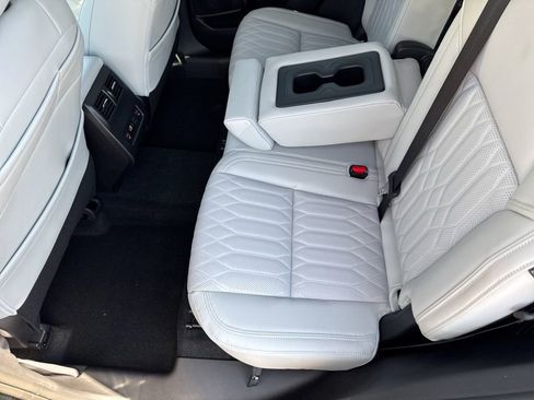 New 2026 Mitsubishi Outlander SEL FWD image 24