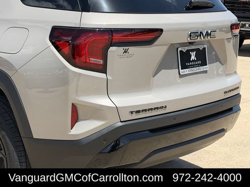 New 2027 GMC Terrain Elevation w/ Black Edition FWD image 6