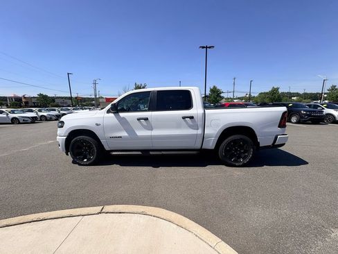 New 2026 RAM 1500 Express AWD/4WD image 8