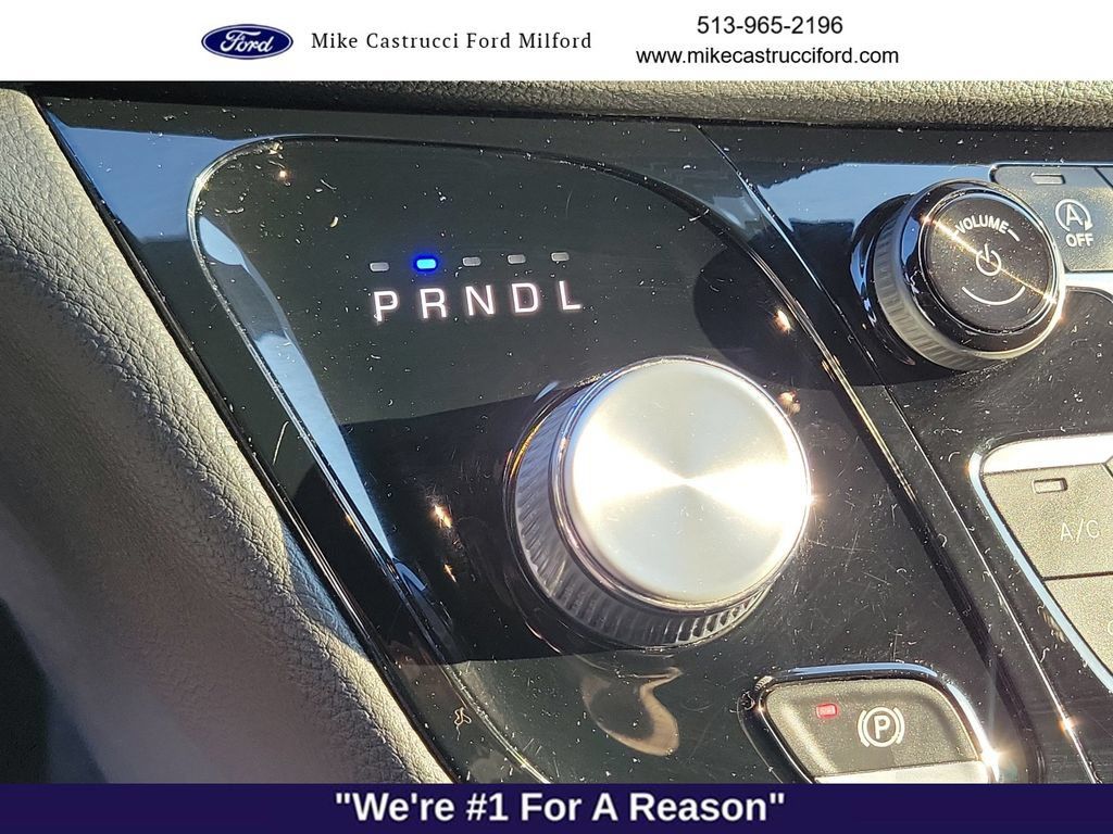 Used 2021 Chrysler Pacifica Touring w/ S Appearance Package FWD image 22
