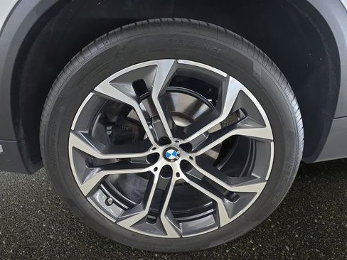 Used 2024 BMW X5 sDrive40i w/ Premium Package image 32