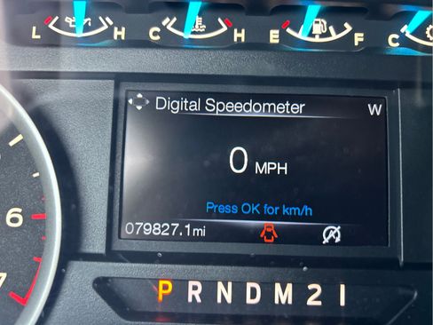Used 2015 Ford F150 XLT w/ Equipment Group 301A Mid RWD image 28