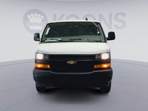 New 2025 Chevrolet Express 2500 w/ Driver Convenience Package image 5