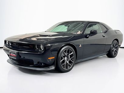 Used 2016 Dodge Challenger R/T Scat Pack w/ Leather Interior Group