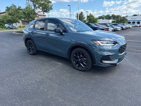 Used 2024 Honda HR-V Sport image 18