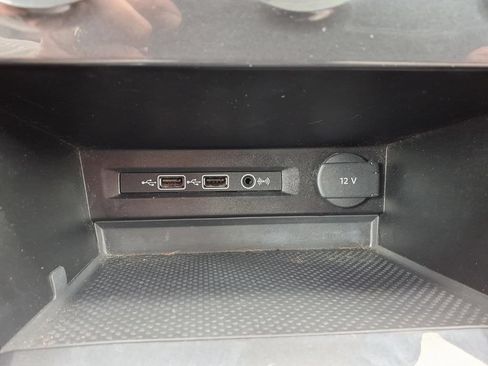 Used 2019 Volkswagen Tiguan SEL AWD/4WD image 22