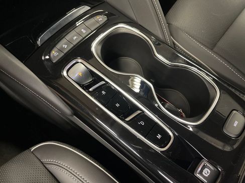 Used 2023 Buick Envision Essence AWD/4WD image 26