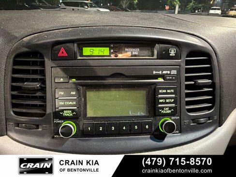 Used 2008 Hyundai Accent GLS FWD image 25