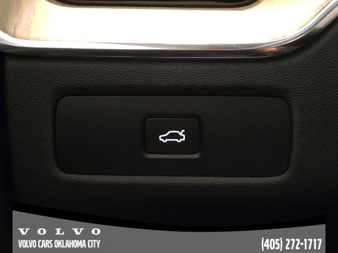 Certified 2026 Volvo XC60 B5 Plus w/ Protection Package Premier AWD/4WD image 21