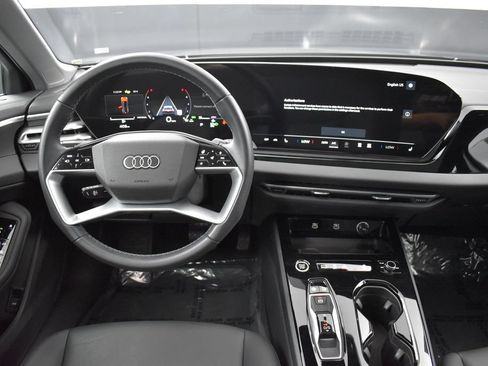 Used 2025 Audi A5 2.0T Premium w/ Convenience Package AWD/4WD image 11