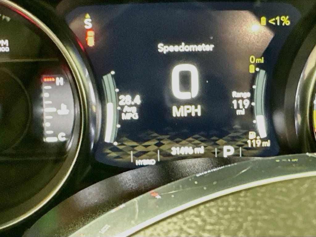 Used 2023 Jeep Wrangler Unlimited Sahara w/ Cold Weather Group AWD/4WD image 24