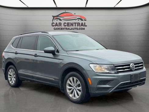 Used 2018 Volkswagen Tiguan SE image 7