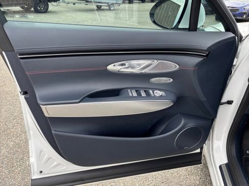 Used 2023 Genesis GV70 2.5T w/ Sport Prestige Package image 21