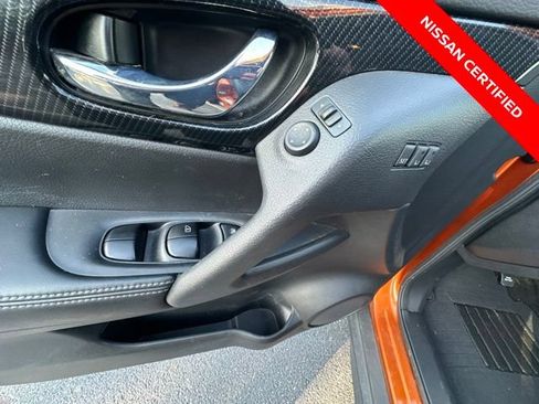 Certified 2017 Nissan Rogue SL AWD/4WD image 16