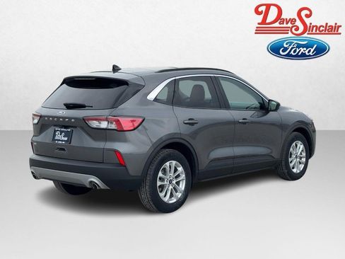 Used 2022 Ford Escape SE w/ Convenience Package FWD image 7