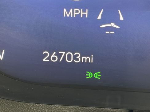 Used 2026 Buick Enclave Avenir w/ Super Cruise Package AWD/4WD image 5