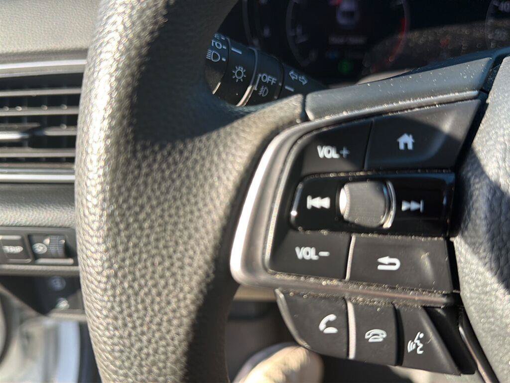 Used 2019 Honda Accord EX image 13