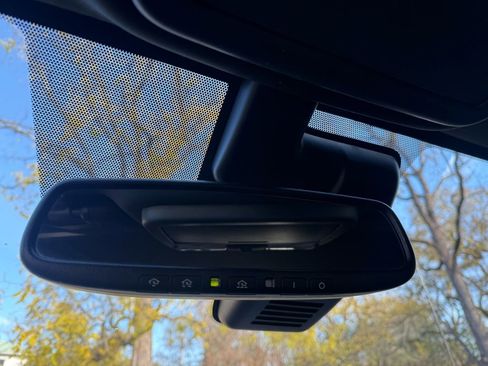 Used 2021 Nissan Titan PRO-4X w/ Pro-4x Convenience Package image 33