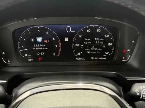 Used 2024 Honda Pilot Elite image 40