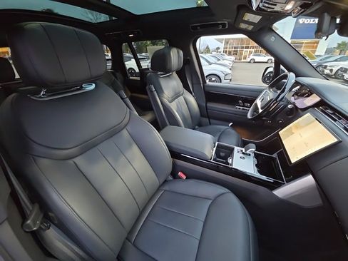Certified 2024 Land Rover Range Rover Autobiography image 21