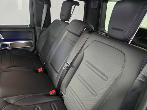 Certified 2025 Mercedes-Benz G 580 w/ Manufactur Interior Package image 15