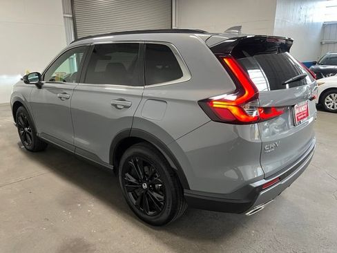 Used 2025 Honda CR-V Sport Touring image 5