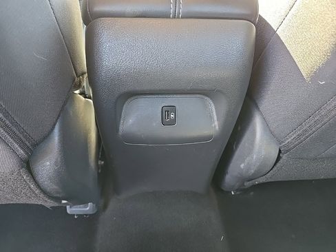 Used 2021 Nissan Sentra SV w/ Trunk Package image 16