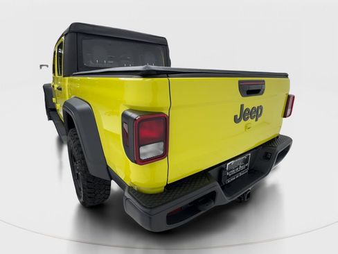Used 2023 Jeep Gladiator Sport w/ Trailer Tow Package AWD/4WD image 10