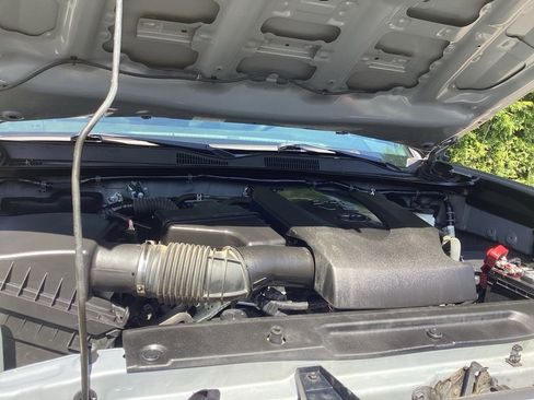 Used 2020 Toyota Tacoma TRD Sport w/ Technology Package AWD/4WD image 24