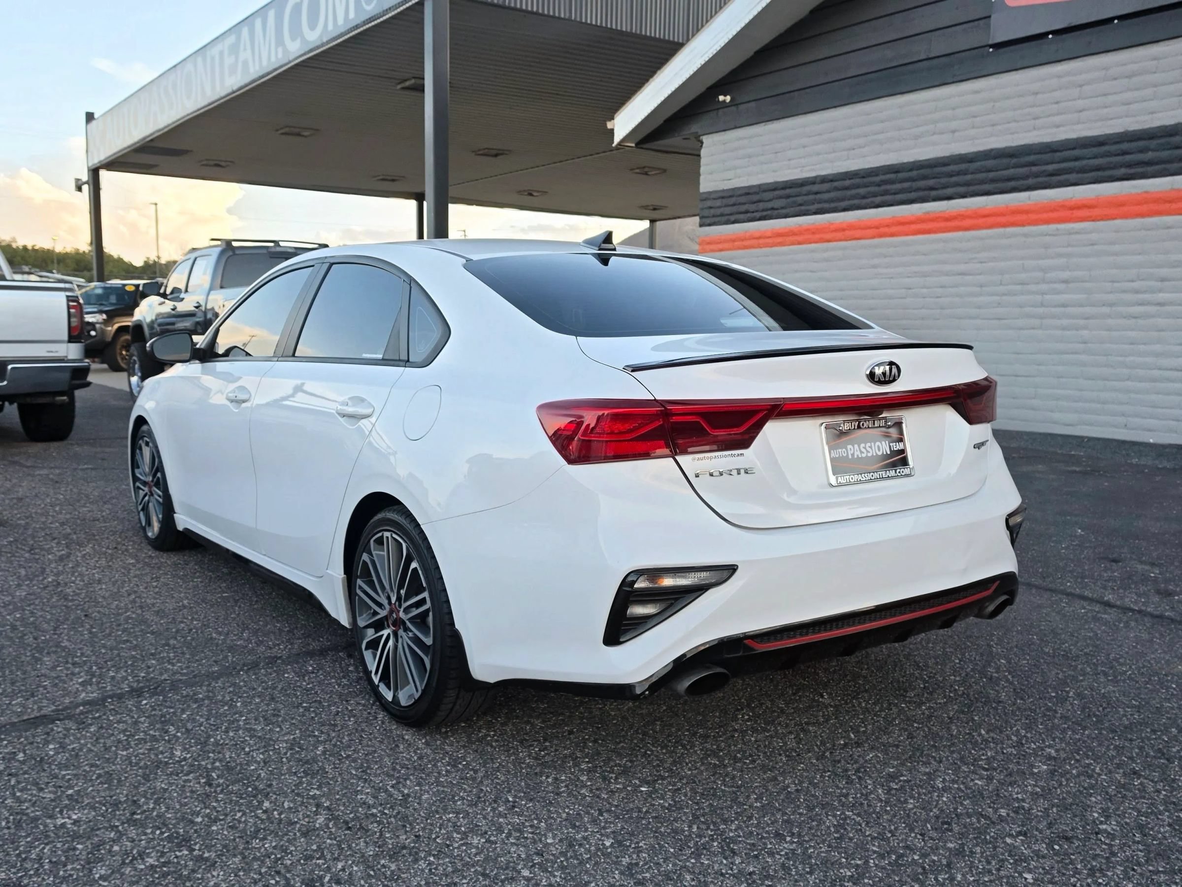 Used 2021 Kia Forte GT FWD image 3