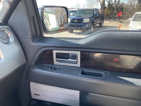 Used 2013 Ford F150 Platinum image 19