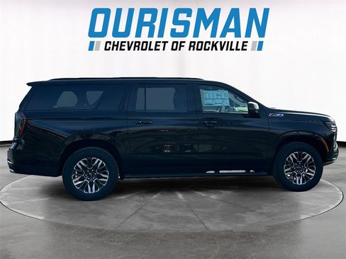 New 2026 Chevrolet Suburban Z71 w/ Z71 Off-Road Package image 7