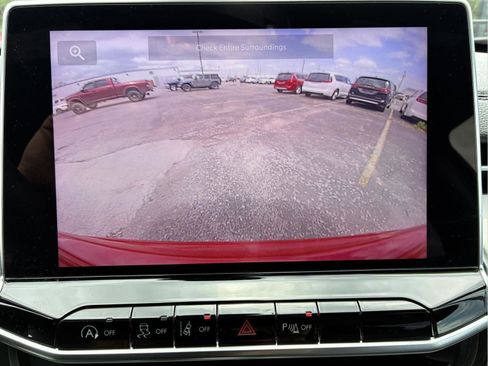 Used 2023 Jeep Compass Limited AWD/4WD image 25