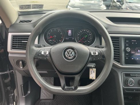 Used 2018 Volkswagen Atlas Launch Edition AWD/4WD image 17