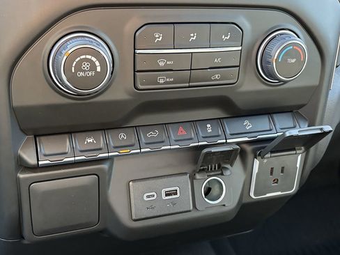 New 2025 Chevrolet Silverado 1500 Custom Trail Boss w/ LPO, Dark Essentials Package image 19