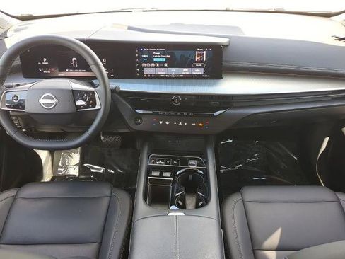 Certified 2025 Nissan Murano SL AWD/4WD image 15