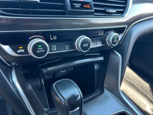 Used 2022 Honda Accord Sport image 12