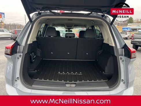 New 2026 Nissan Rogue SV w/ Rock Creek Premium Package image 32