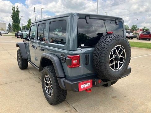 New 2026 Jeep Wrangler Unlimited Rubicon AWD/4WD image 8