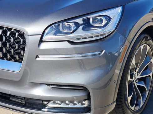 Used 2021 Lincoln Aviator Grand Touring w/ Equipment Group 302A image 10