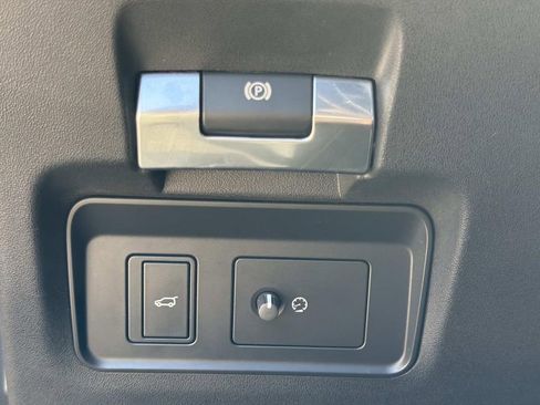 Used 2020 Land Rover Range Rover Evoque SE AWD/4WD image 20